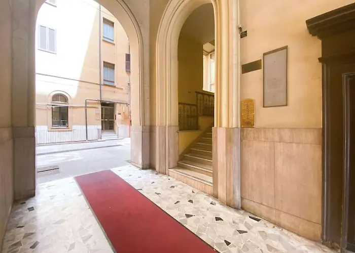 Via Veneto - Domus Juliae